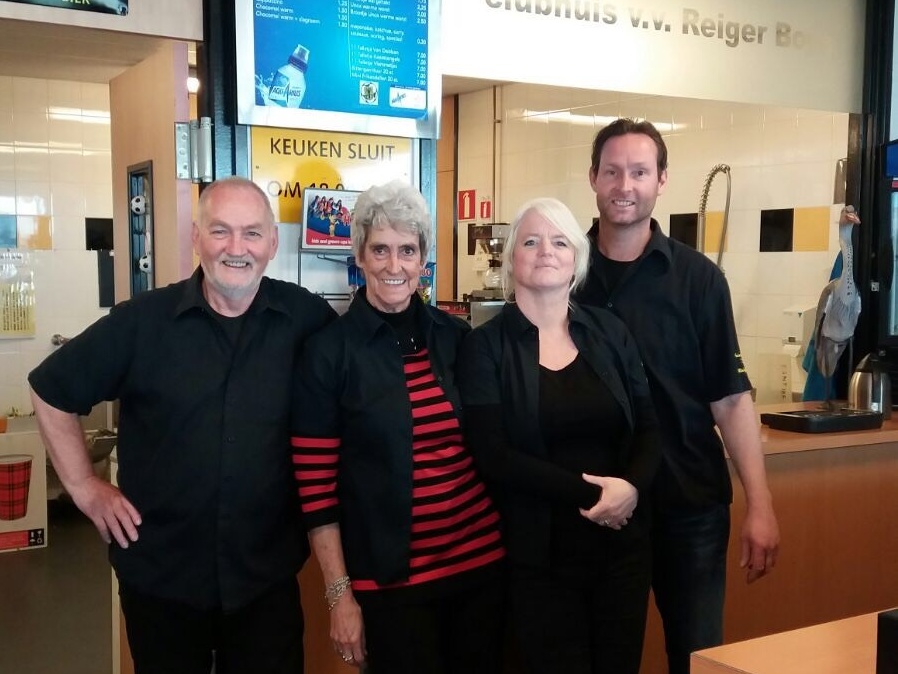 Familie Coesel in de kantine